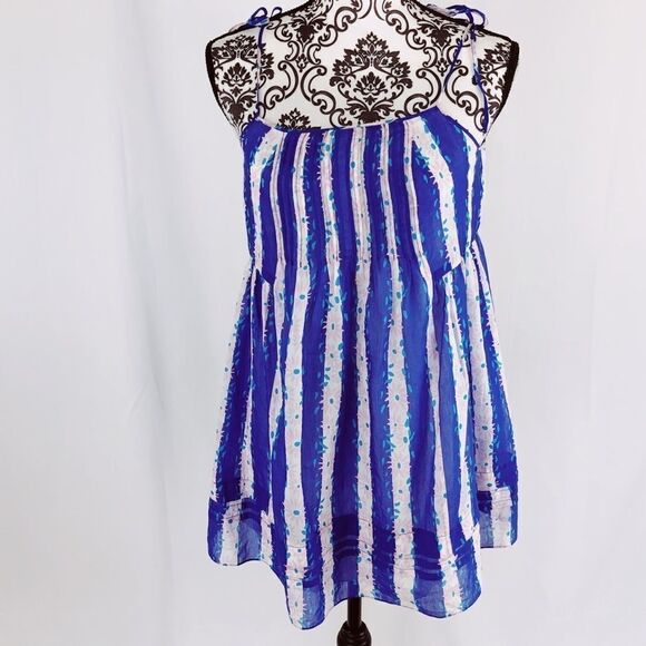Betsey Johnson Tops - Betsey Johnson Silk Blend Flower Empire Top